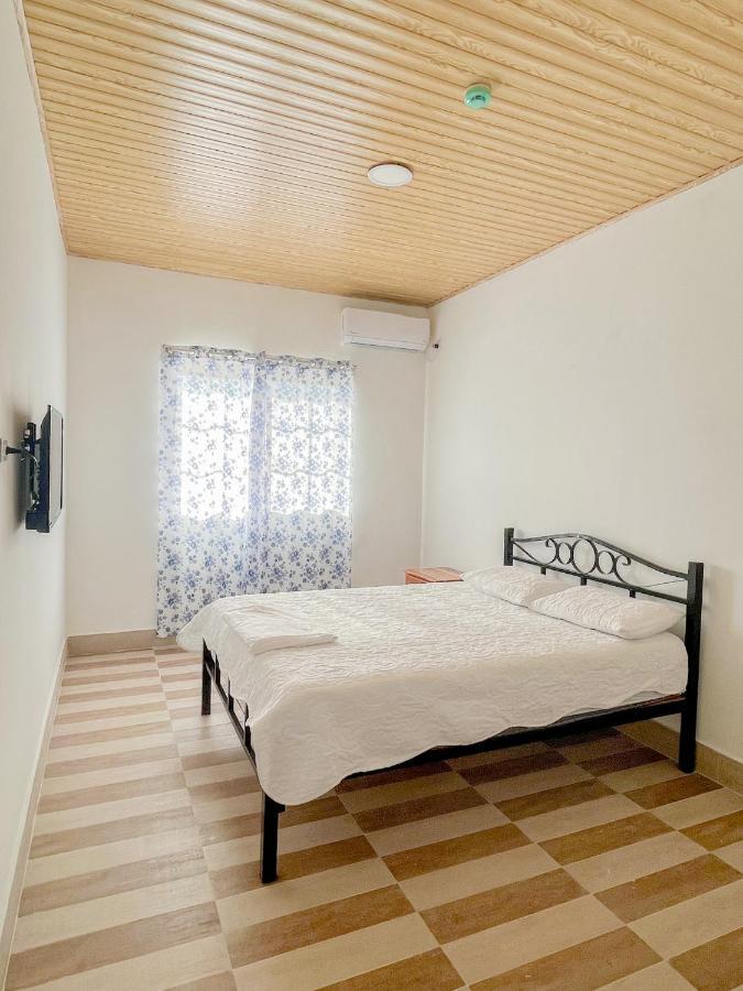 Hospedaje Las Uvas Exterior photo